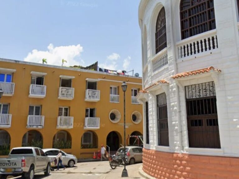 VENTA APARTAMENTO DUPLEX CENTRO HISTORICO 2 ALCOBAS